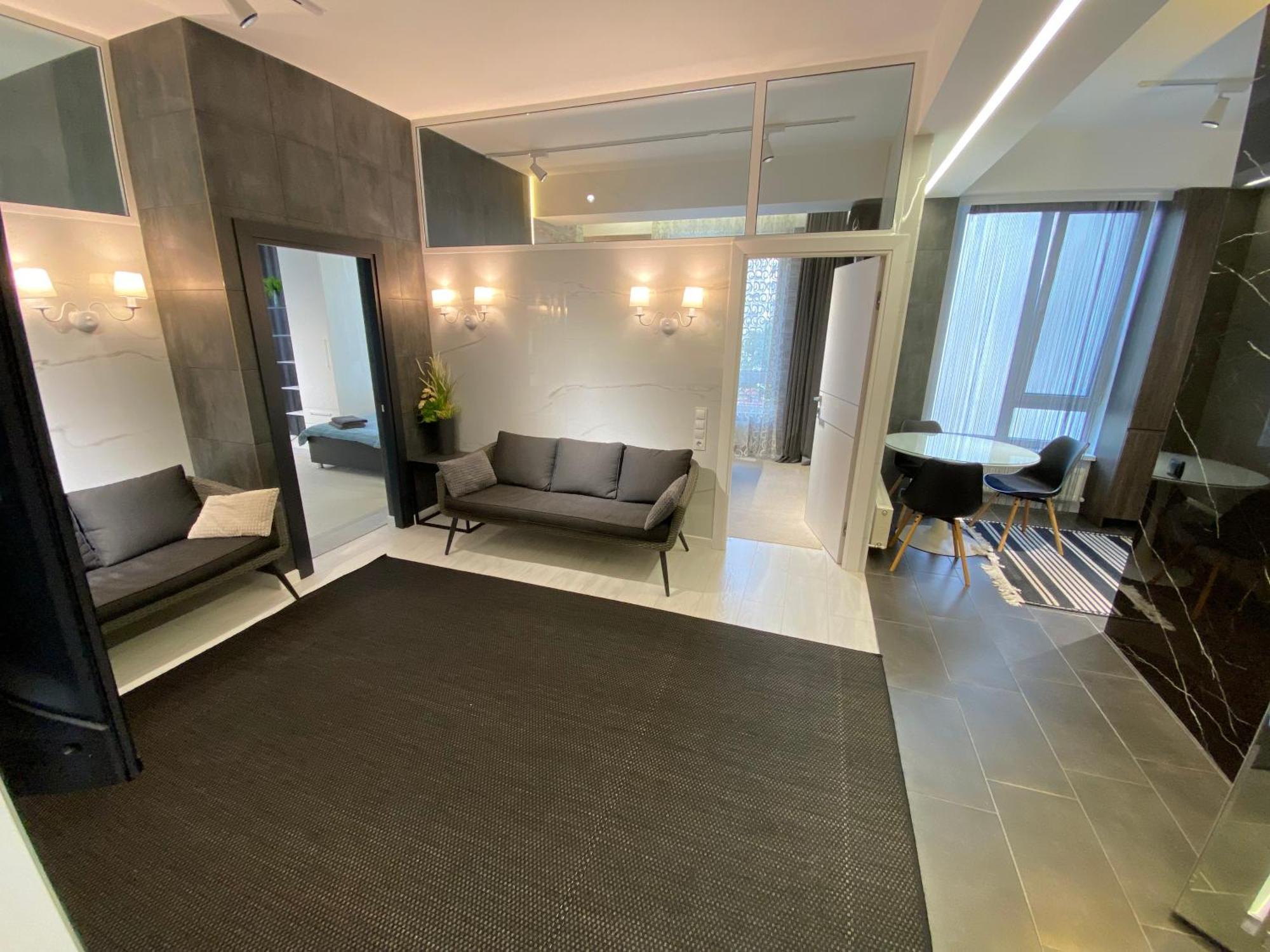 Rentnow Modern Business Apartment With 3 Bedrooms In Centre 基希讷乌 外观 照片