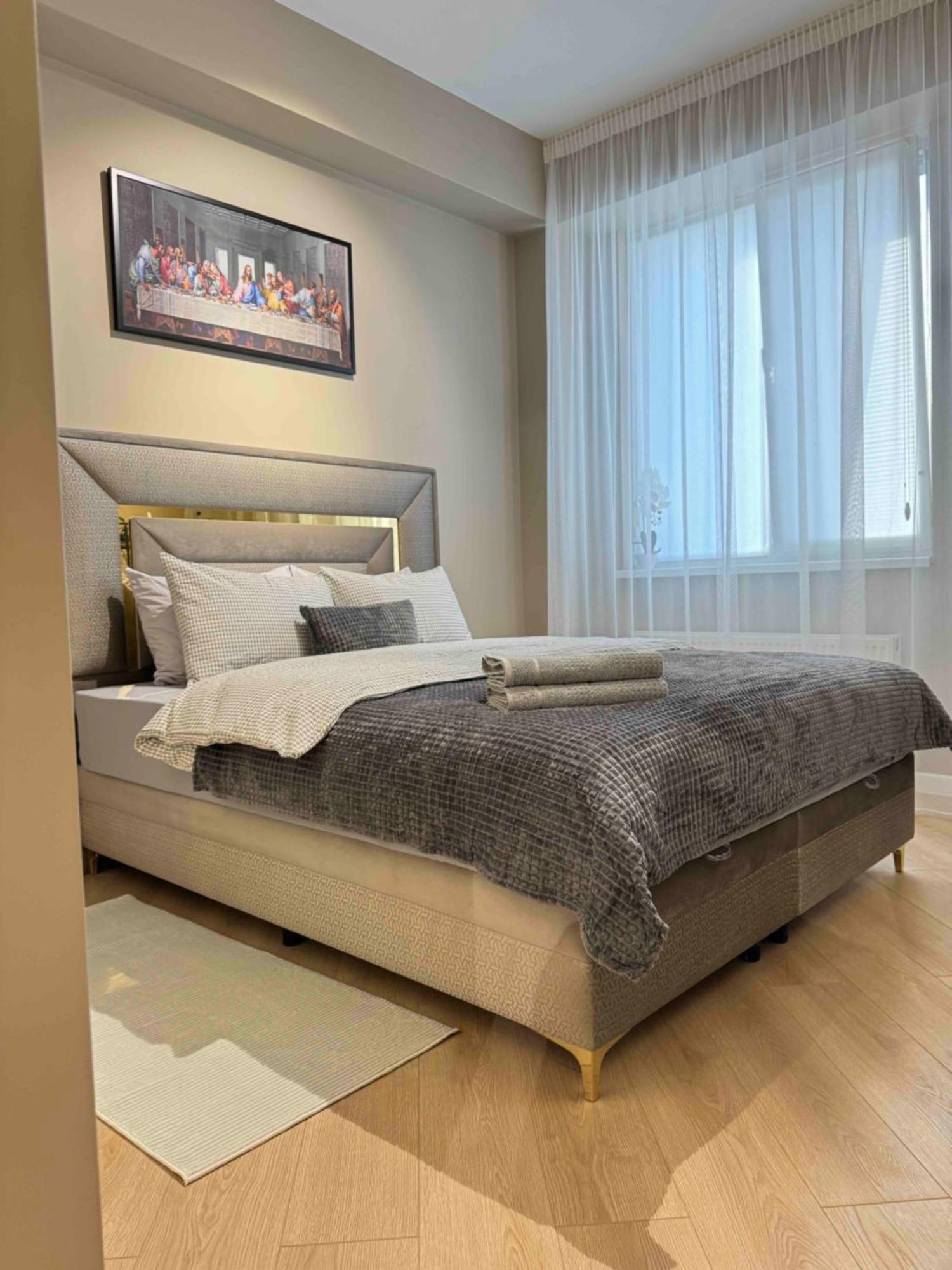 Rentnow Modern Business Apartment With 3 Bedrooms In Centre 基希讷乌 外观 照片