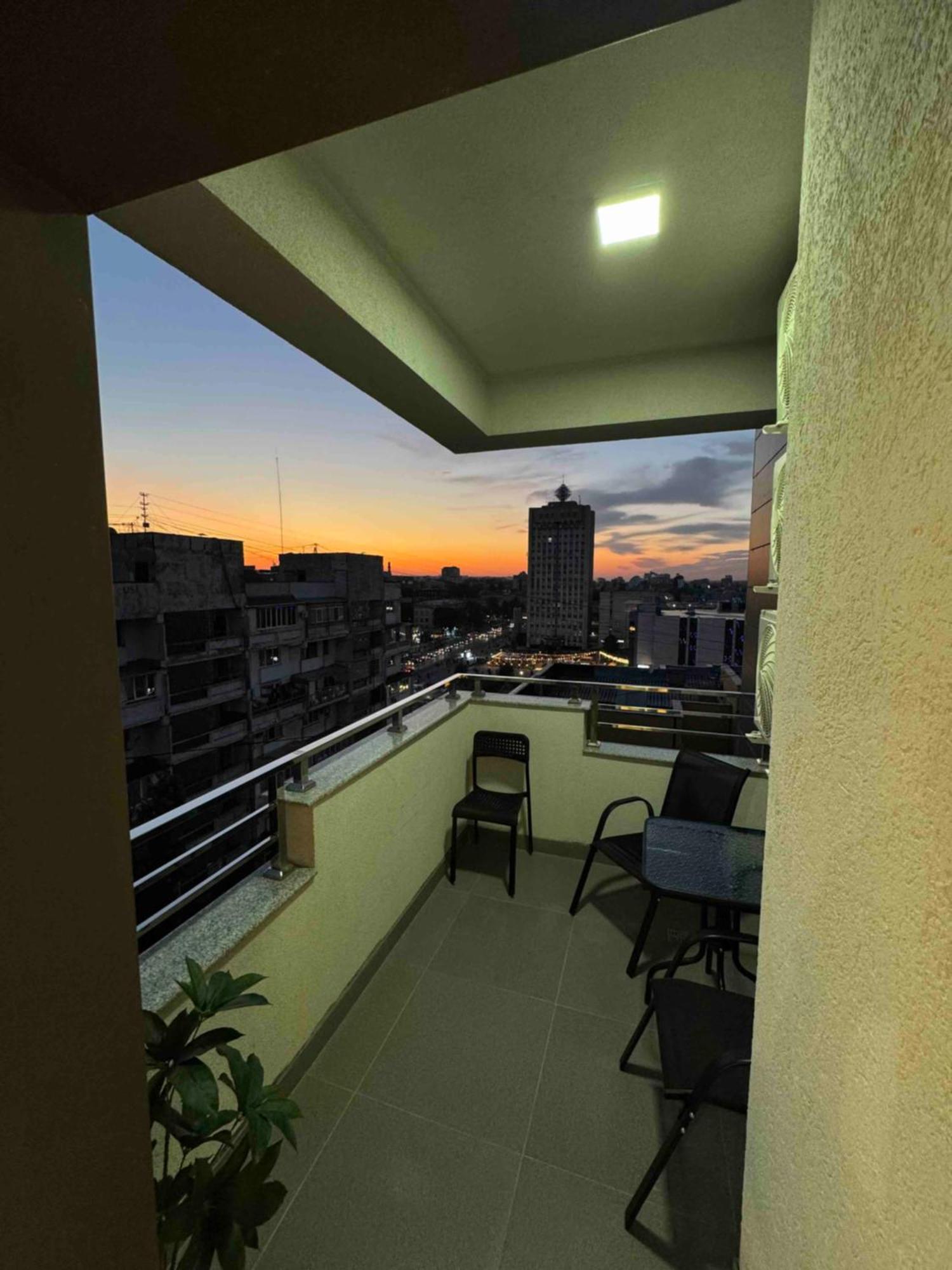Rentnow Modern Business Apartment With 3 Bedrooms In Centre 基希讷乌 外观 照片